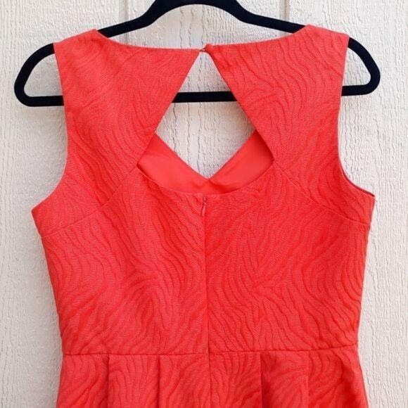 Ellen Tracy Sheath Dress V-neck Keyhole Cutouts Animal Textured Pockets Orange - Picture 8 of 12